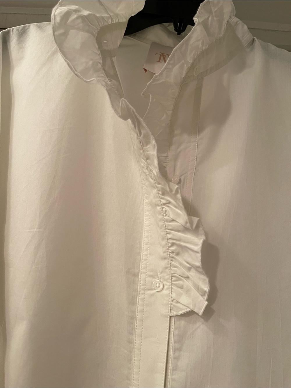 White Ruffle Collar Button-Up Blouse - Picture 2 of 3
